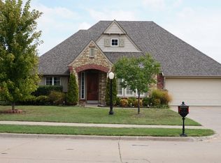 9409 N 101st Ave E, Owasso, OK 74055