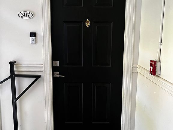 2nd image of 6820 Highway 70 S APT 307