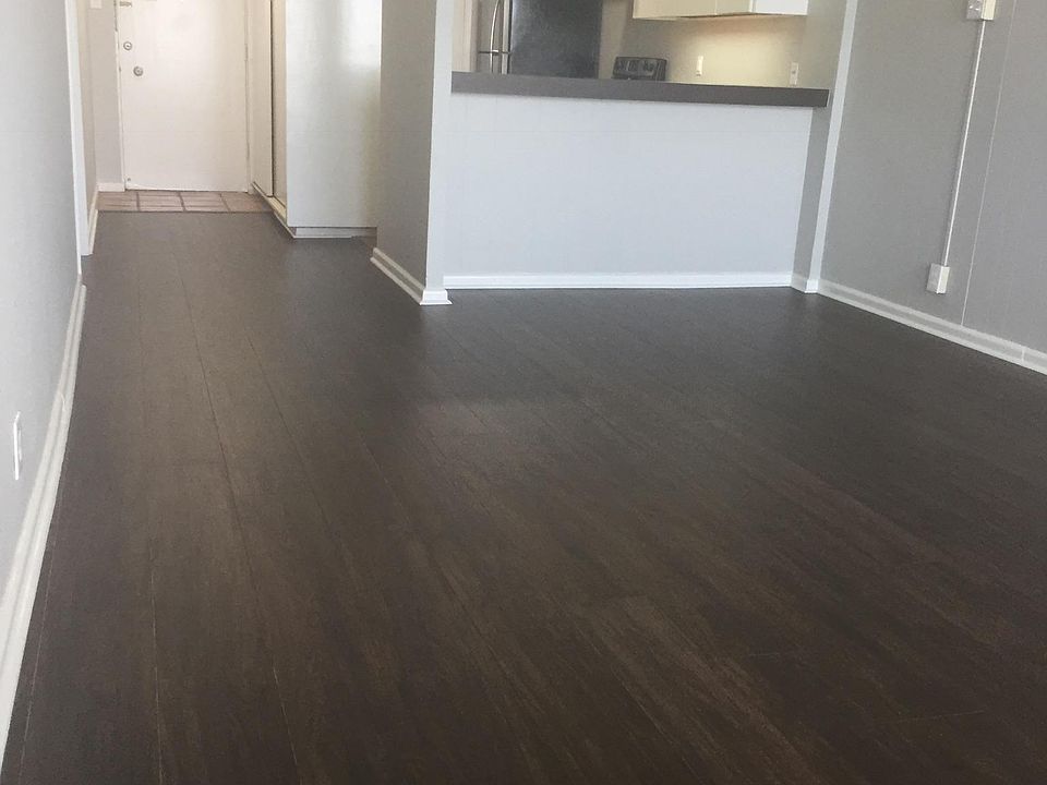 1st image of 4302 Ocean Dr APT 76