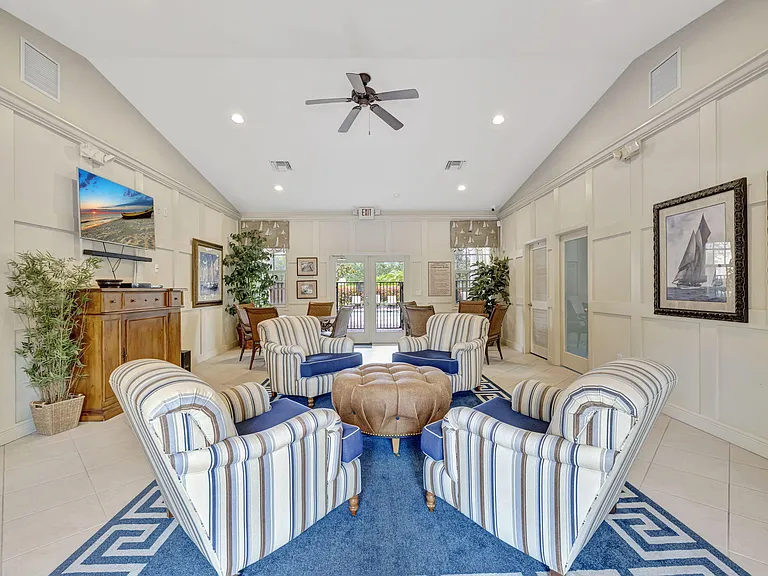 2786 SE Birmingham Dr — Photo 35