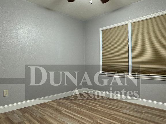 5th image of 1001 W Church St