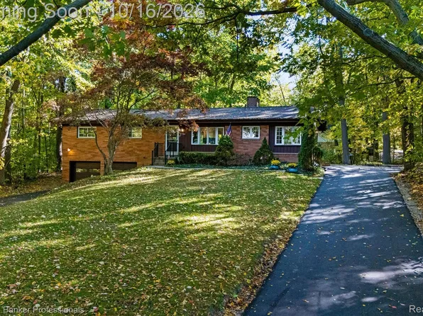 47751 Ann Arbor Rd W, Plymouth, MI 48170