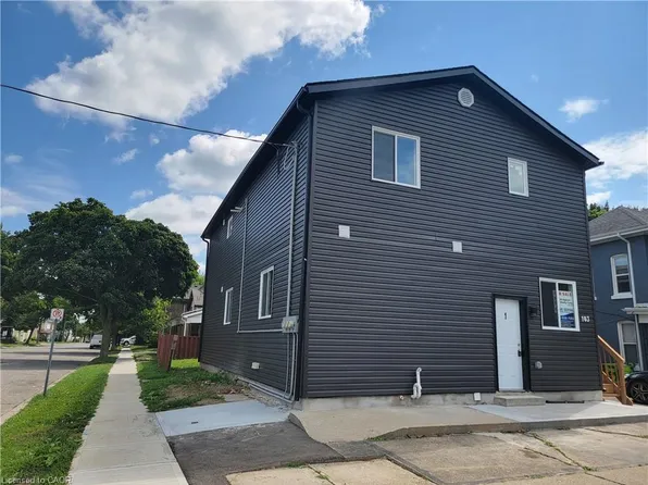 103 Peel St, Brantford, ON N3S 5M3