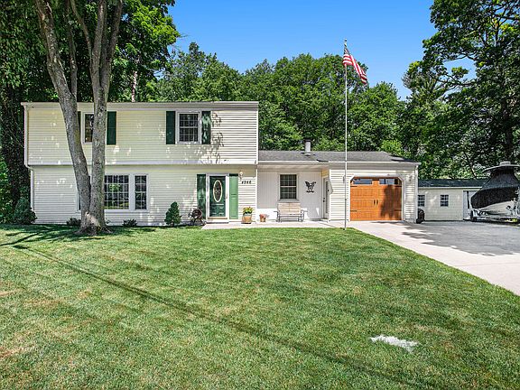 2nd image of 4946 Kittery Ct NW