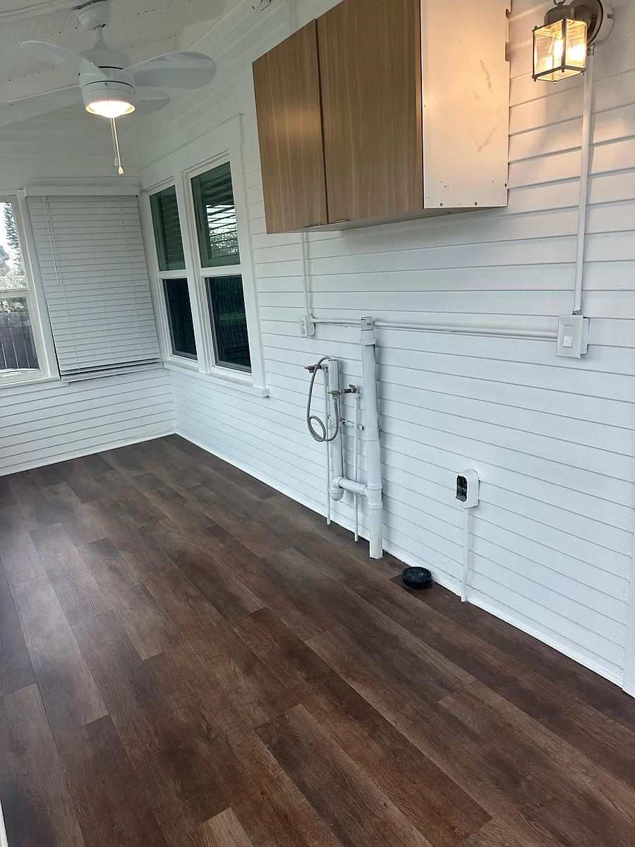 Laundry/sunroom washer and dryers not included - 844 Arcadia Pl