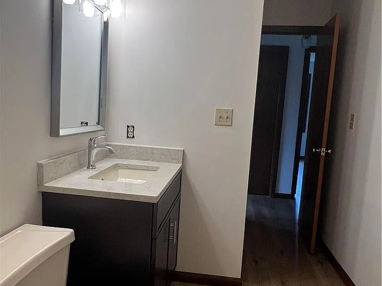 1532 N New St #B — Photo 5