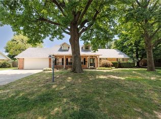 807 Crestwood St, Springdale, AR 72762