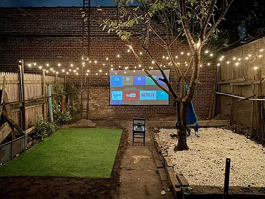 Rented by The Hamilton Group | media 9