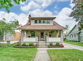 421 Hadley Ave, Oakwood, OH 45419