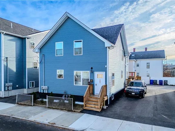 105 Metcalf St, Providence, RI 02904
