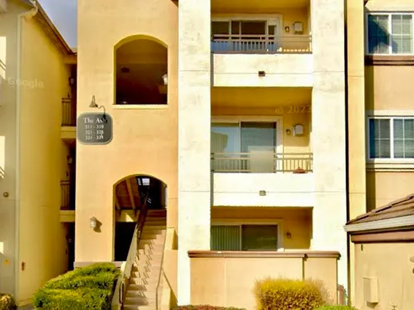 1360 Shady Ln APT 1012, Turlock, CA 95382