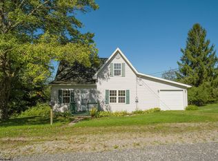 304 2nd St, Terra Alta, WV 26764
