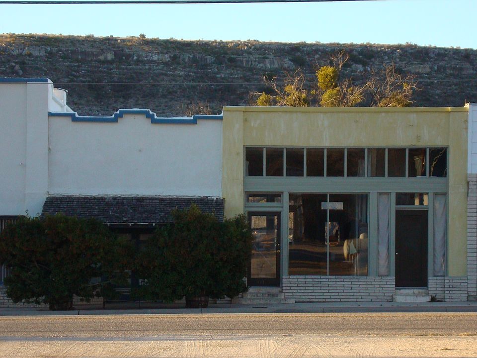 1st image of 117 Oak Street