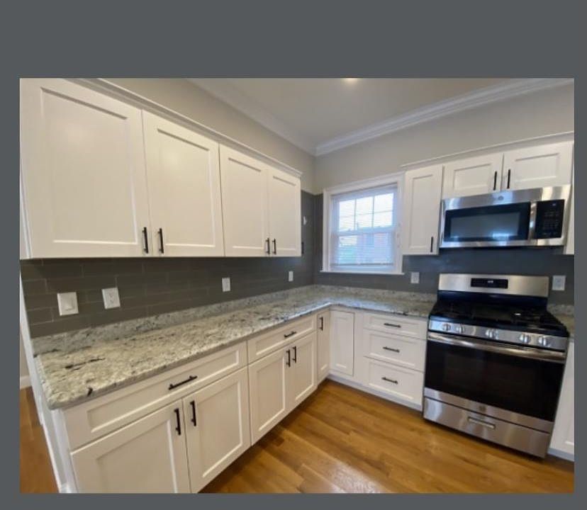 2nd image of 9-11 Woodside Ave #42vbjhjrs