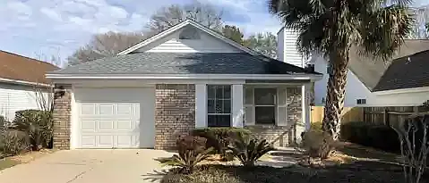 3510 Silvertree Ln — Photo 1
