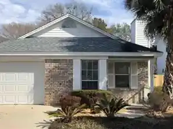 3510 Silvertree Ln, Pensacola, FL 32504