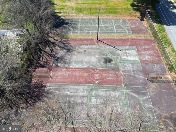 214 S Carter Rd, Smyrna, DE 19977