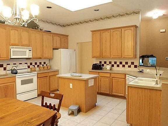 Open Kitchen