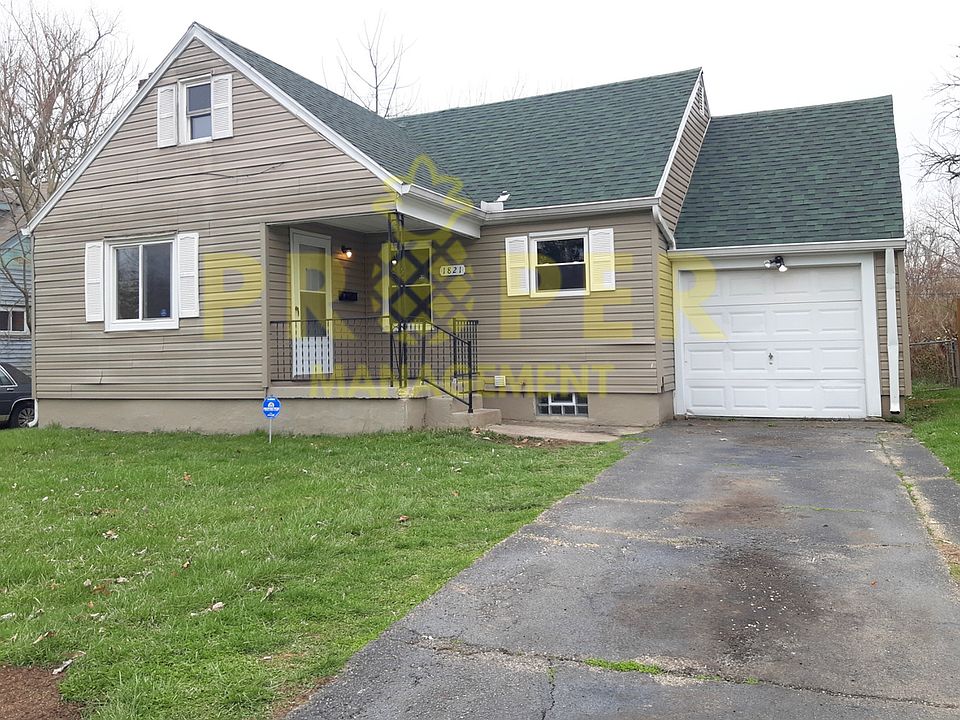 1st image of 1821 Kensington Dr