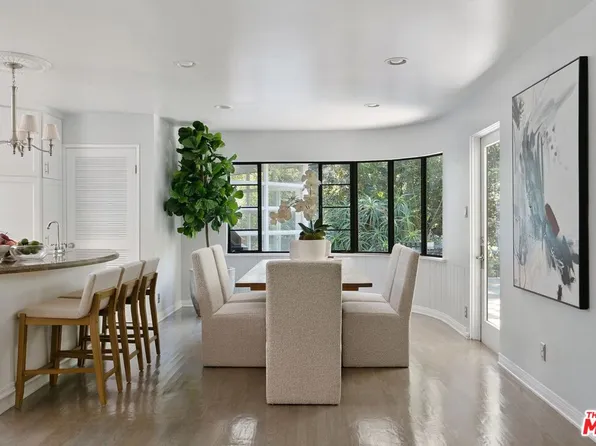 1581 Clear View Dr, Beverly Hills, CA 90210
