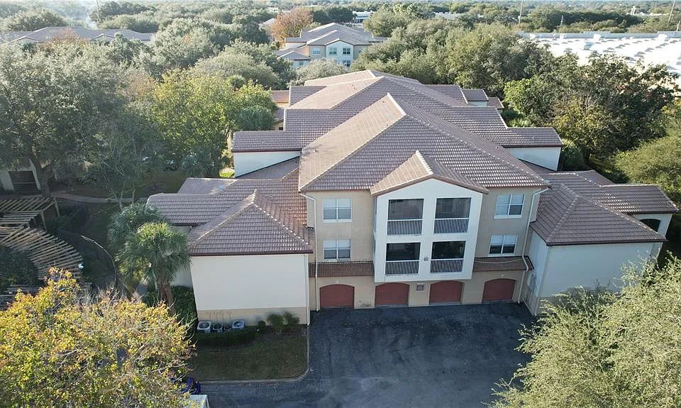 827 Camargo Way #112