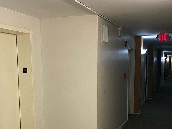 2nd image of 100 Park Ave APT 601