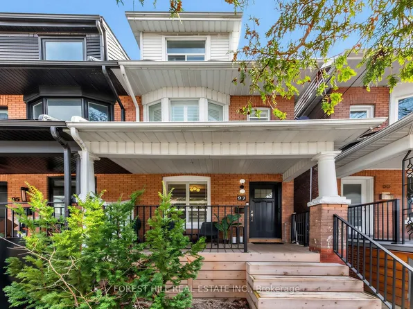 97 Olive Ave, Toronto, ON M6G 1V2