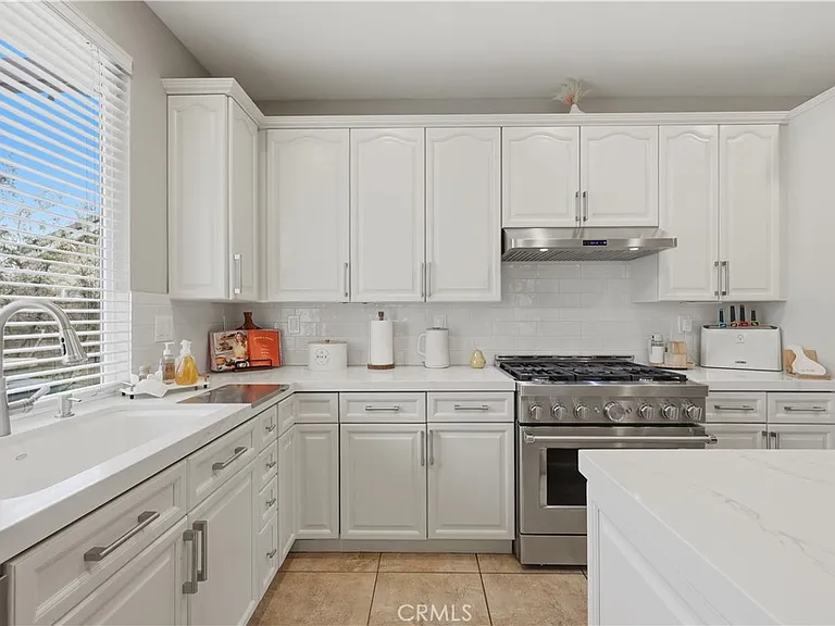 28304 Linda Vista St — Photo 15