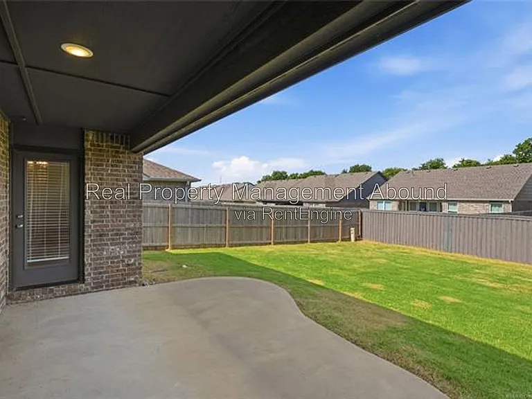 3706 S 13th Pl — Photo 38