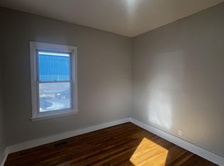 130 Lowell St #11336960, Fall River, MA 02721