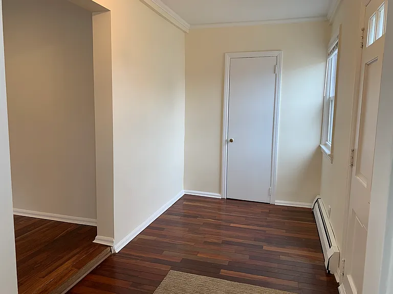 24 Hall Ave — Photo 23