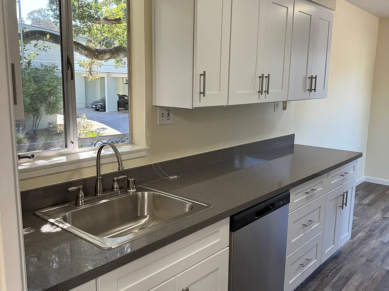 3 Mulberry Ct #15 — Photo 9