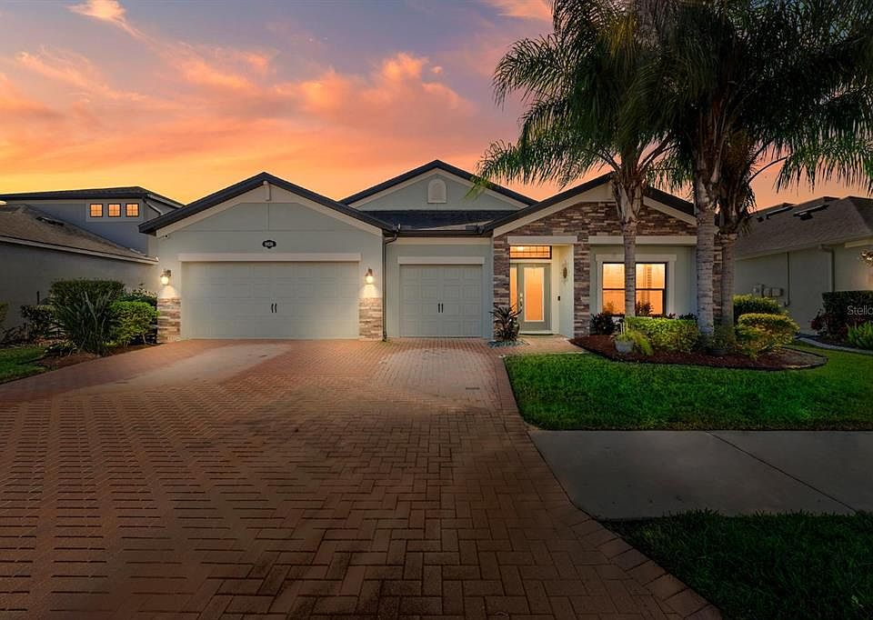 1st image of 18936 Roseate Dr