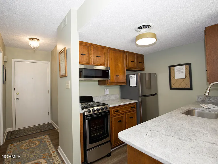 85 Pine Valley Rd #22 — Photo 6