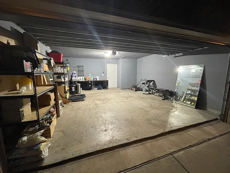 1030 Santa Catalina St — Photo 16