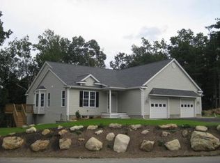 15 Reed Ln, Littleton, MA 01460