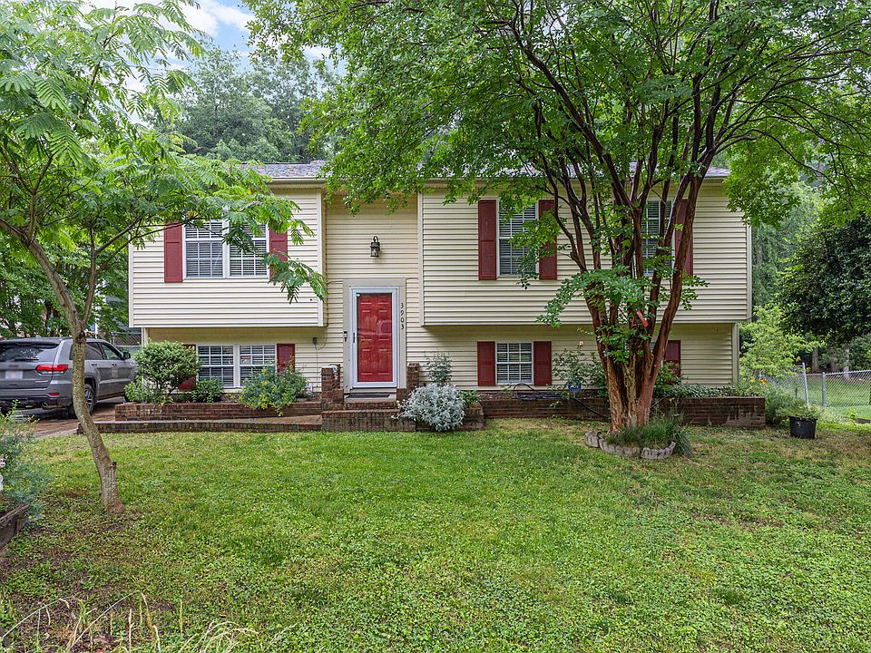 1st image of 3903 Tyne Dr