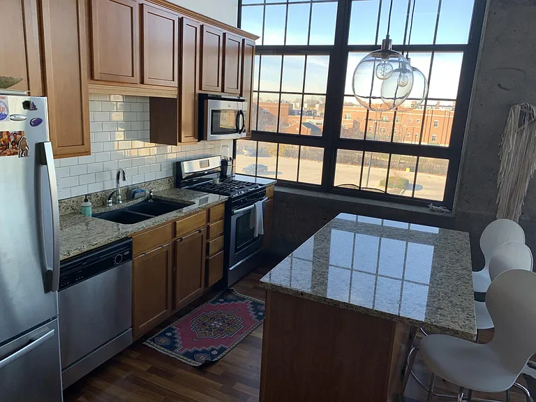 3963 W Belmont Ave #341 — Photo 6