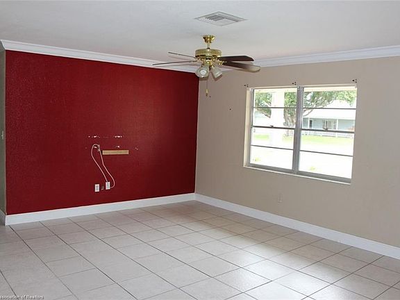 3rd image of 316 Dove Ave