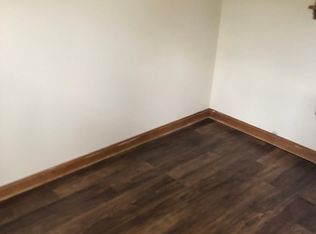 277 School St, Taunton, MA 02780