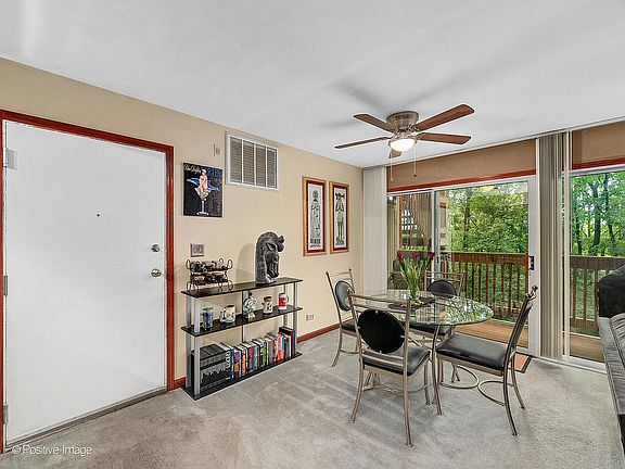 2nd image of 5815 Oakwood Dr APT B