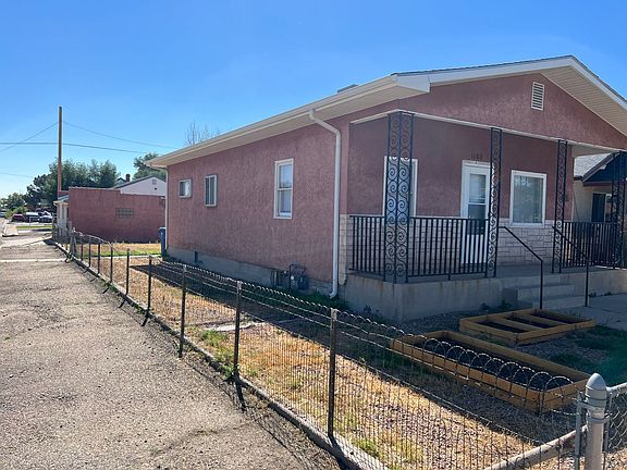 2nd image of 1100 Egan Ave