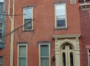 218 Pine St, Harrisburg, PA 17101