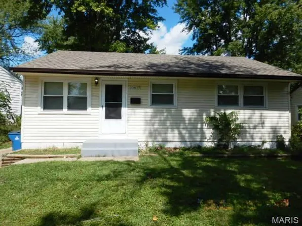 10617 Dunkeld Cir, Saint Louis, MO 63137