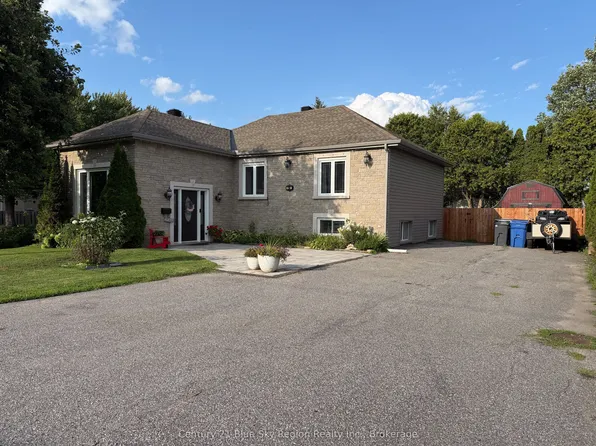 116 Campbell Ave, North Bay, ON P1A 1V9