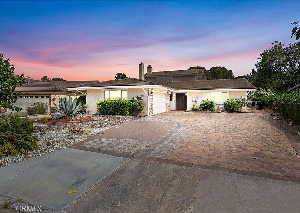 1st image of 14991 Blue Grass Dr