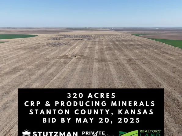 0 E/2 Of S R40 Trl #24-T29-1, Johnson, KS 67855