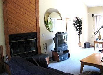 3rd image of 3311 Luanne Dr