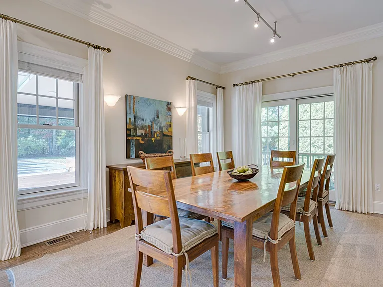 23 Arbutus Rd — Photo 32