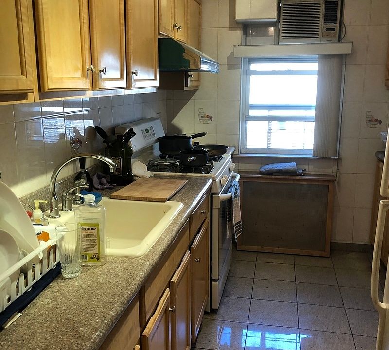 1st image of 50 Bayard St APT 8P